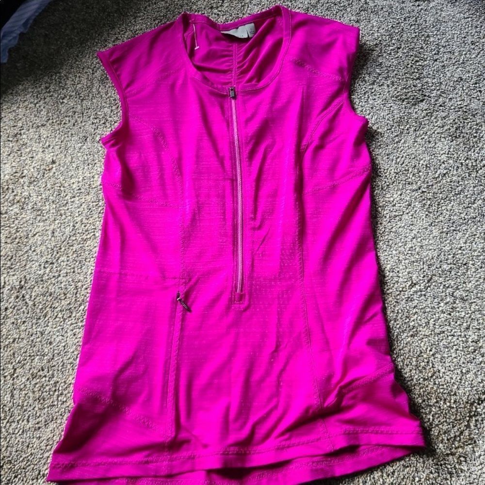 Athleta bright pink top small